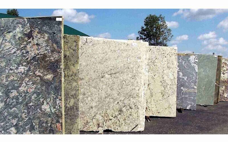 da granite tu nhien va nhan tao