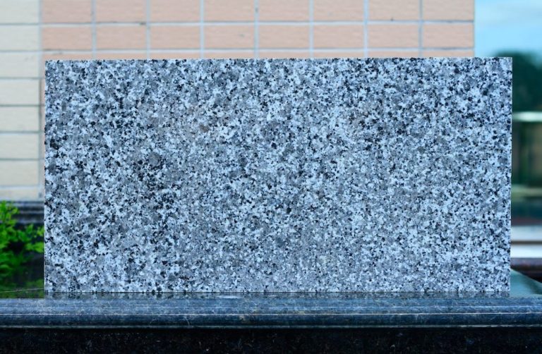 Đá Granite mài bóng phun hạt thép 30×30 dày 3cm hoặc 2cm