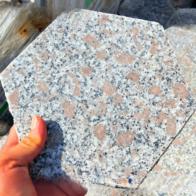 Đá granite tím hoa cà: Chọn đúng quy cách cho từng hạng mục da granite tim hoa ca 800 x 800